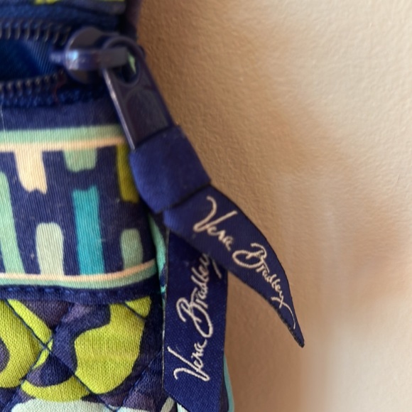 Vera Bradley bag - Picture 2 of 3